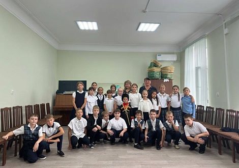 Тематическая игровая программа «Под парусом»